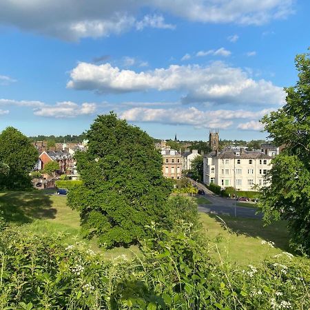 Stunning 1-Bed Flat In Heart Of Tunbridge Wells Роял-Танбридж-Веллс Екстер'єр фото